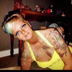 Meet your Posher, Katina